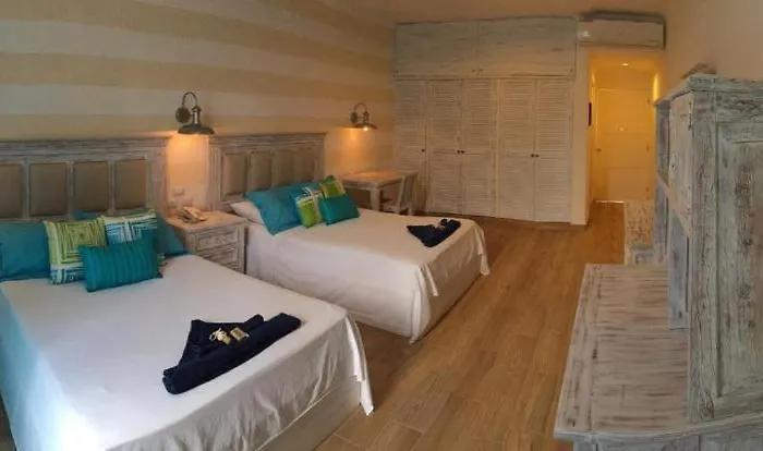 Casa Coco Rio Hotel
